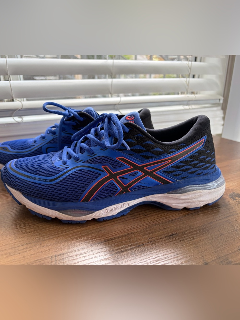 Asics cumulus  19 Running Shoes with Orange Trim - women’s  Athletic Trainers